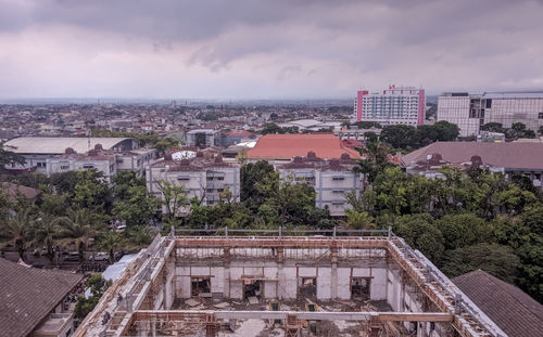 Building in the making