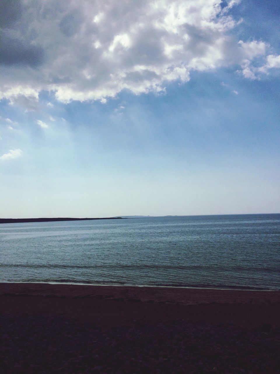 sea, horizon over water, beauty in nature, scenics, water, sky, tranquil scene, tranquility, nature, beach, no people, cloud - sky, day, outdoors