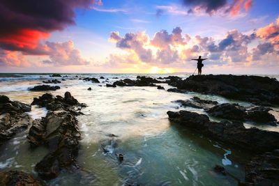 Scenic view of sea against sky