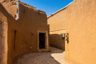 Traditional arab mud-brick architecture in al majmaah, saudi arabia