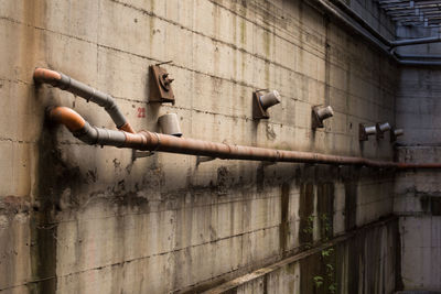 Graffiti on wall of factory