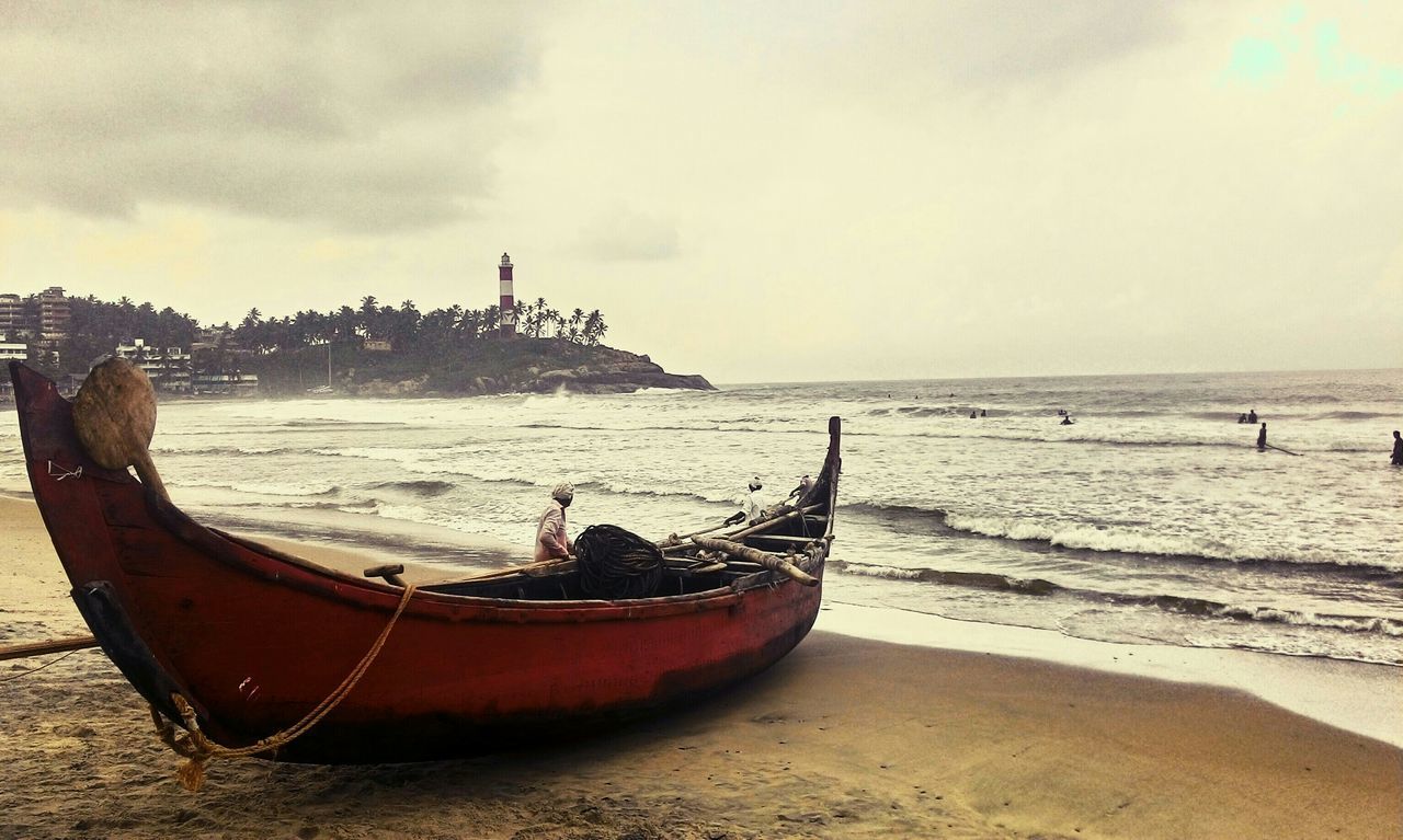 PANORAMIC VIEW OF SEA AGAINST SKY