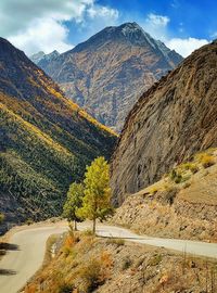 An autumn in valley ..