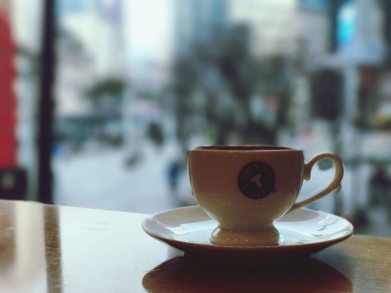 coffee cup, coffee - drink, saucer, drink, focus on foreground, close-up, table, refreshment, spoon, indoors, food and drink, no people, cup, freshness, day, sugar cube