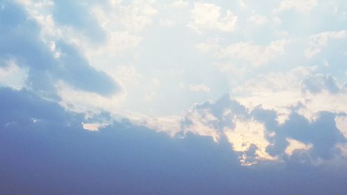 Low angle view of cloudy sky