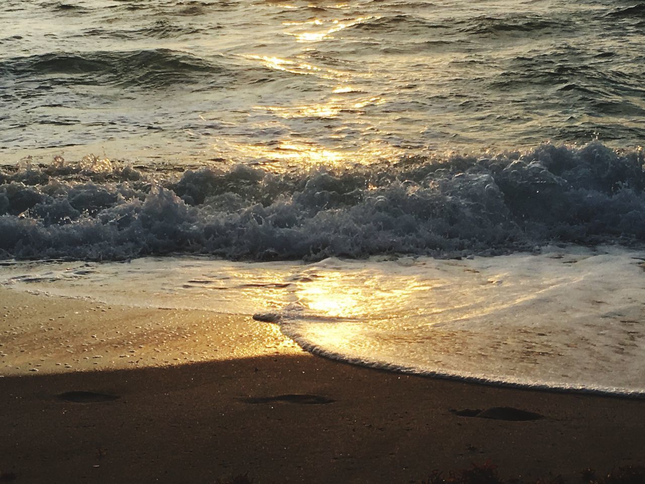 SCENIC VIEW OF SEA DURING SUNSET