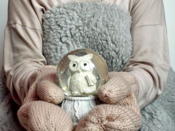 Close-up of human hand