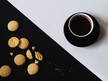 Close-up of coffee cup on table