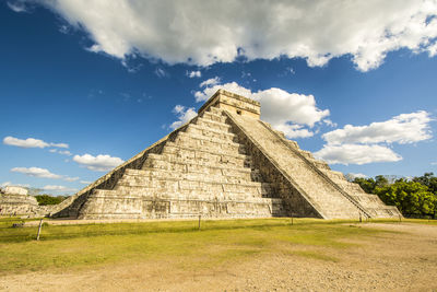 Ruin inca pyramid 2