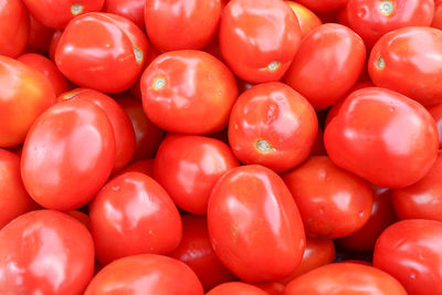 Full frame shot of tomatoes at market