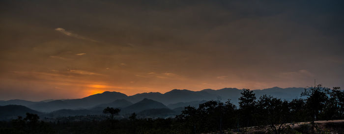 Scenic view of mountains at sunset from pai canyon