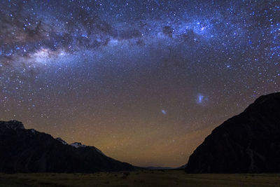 Milky way at tasman vallay,mount cook national park, canterbury new zealand