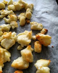 Close-up of roasted halloumi on tissue paper