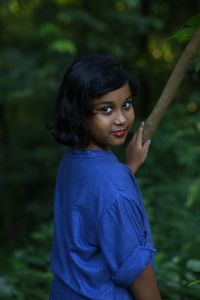 Portrait of a smiling young woman