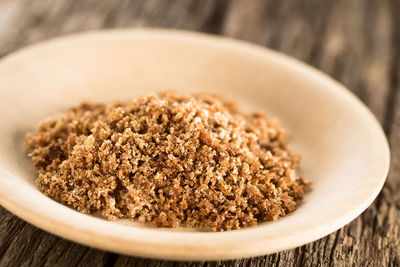 Close-up of bread in bowl on table