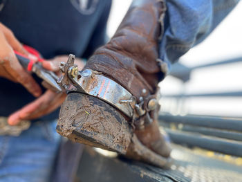 Applying the spurs before the big ride