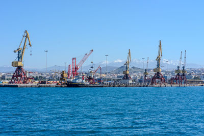 Harbor cranes 