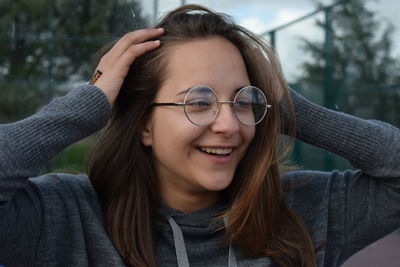 Portrait of a smiling young woman