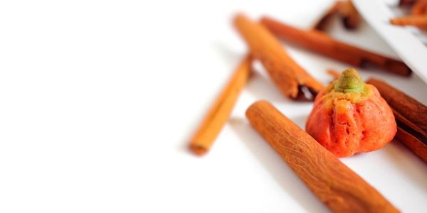 Close-up of orange slices on table