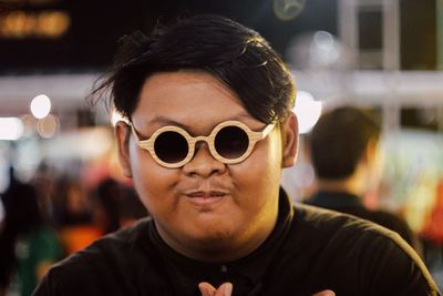 Portrait of man wearing sunglasses