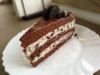 Close-up of chocolate cake on plate