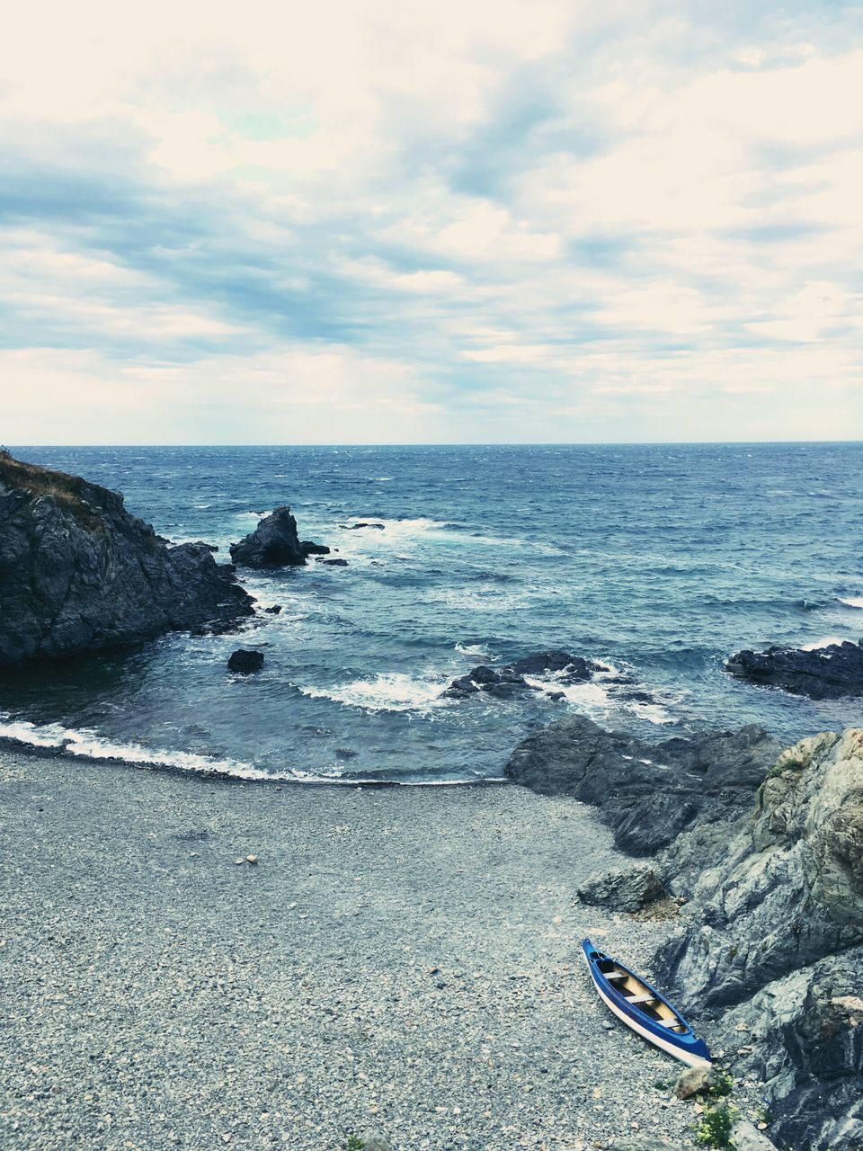 sea, horizon over water, water, nature, beauty in nature, scenics, tranquility, sky, beach, tranquil scene, rock - object, outdoors, day, no people, wave, cloud - sky