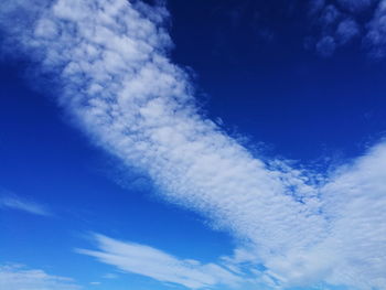 Low angle view of vapor trail in sky