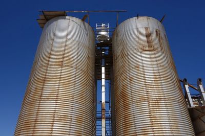 Low angle view of skyscraper against clear sky