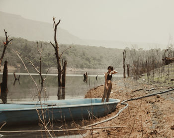 Looking at the scenery from the hillside to the river