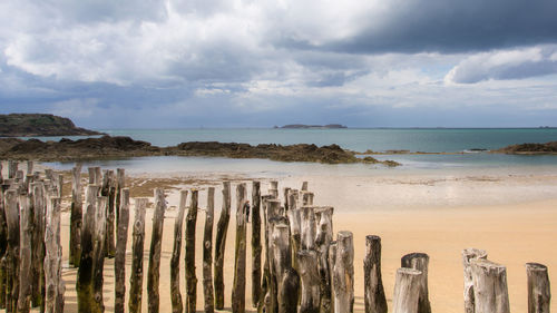 Scenic view of sea against sky