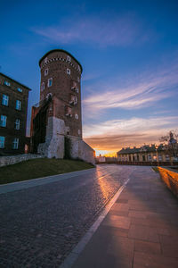 Detail of wawel castle at the first light of the day in krakow