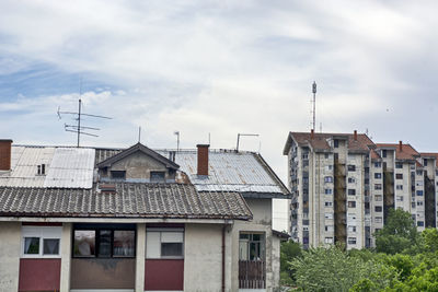 Network repeaters installed on the roof of the building