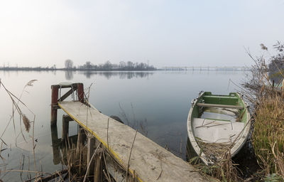 Embankment of the po near the isola serafini basin, piacenza