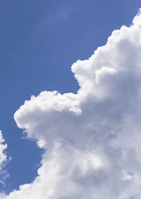 Low angle view of clouds in sky