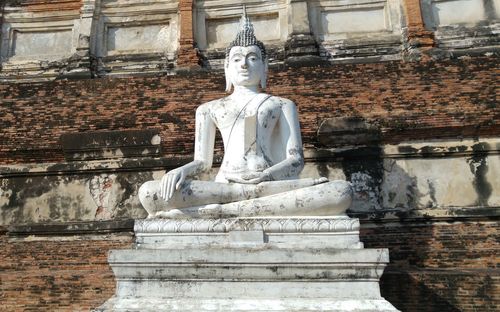 Low angle view of statue against steps