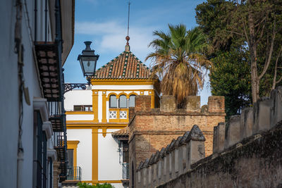 Buildings in city