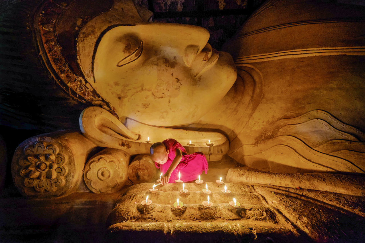 STATUE IN TEMPLE