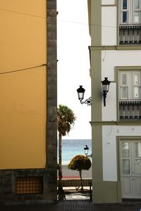 View on to sea bereden houses