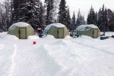 Inflatable rescue living tents in the snow. rescue housing modules for winter conditions.