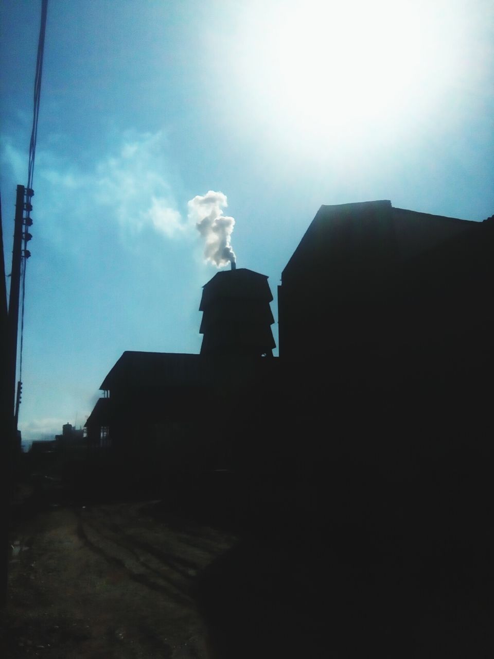 sky, cloud - sky, built structure, low angle view, building exterior, outdoors, architecture, no people, day