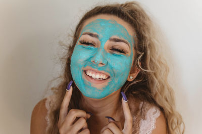 Portrait of smiling young woman