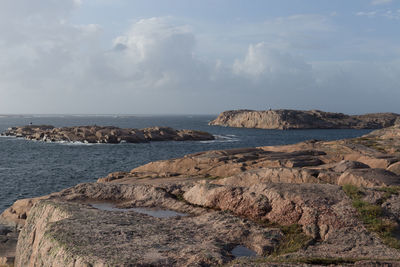 Idyllic view of sea against sky