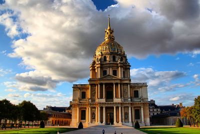 View of historic building against cloudy sky