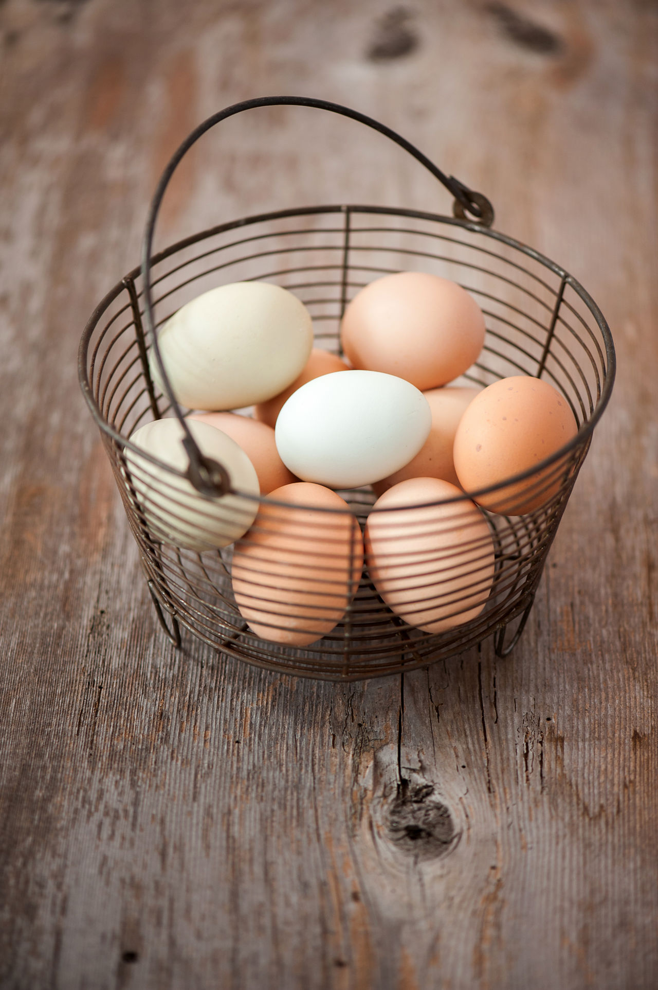 EGGS IN BASKET