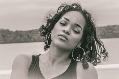 Portrait of beautiful woman smiling