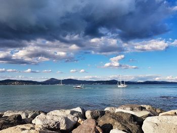 Scenic view of sea against sky