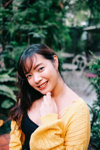 Portrait of a smiling young woman