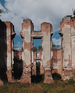 Old ruins against sky