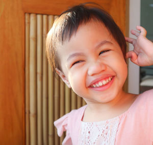 Portrait of cute girl smiling