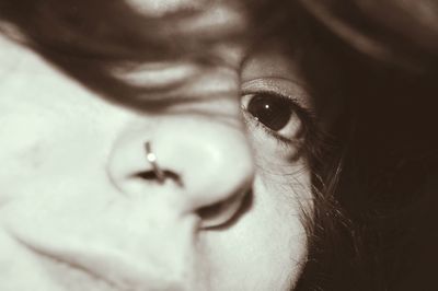 Close-up portrait of young woman